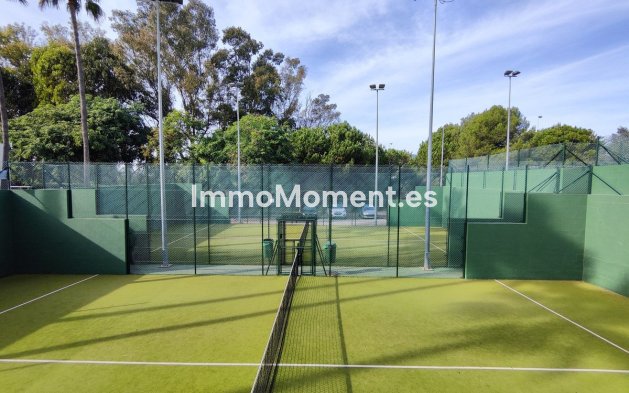 Revente - Appartement - Estepona  - Estepona Centro