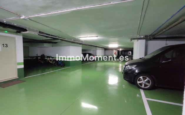 Revente - Appartement - Estepona  - Estepona Centro