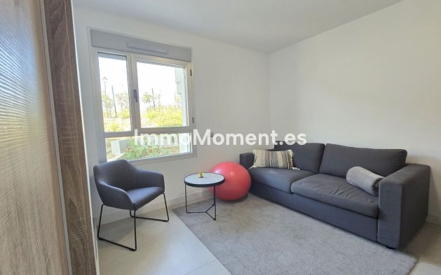Resale - Apartment - Mijas - La Cala Golf