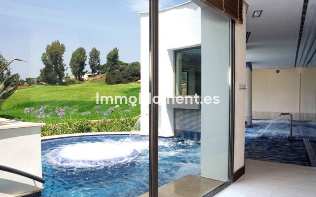 Resale - Apartment - Mijas - La Cala Golf