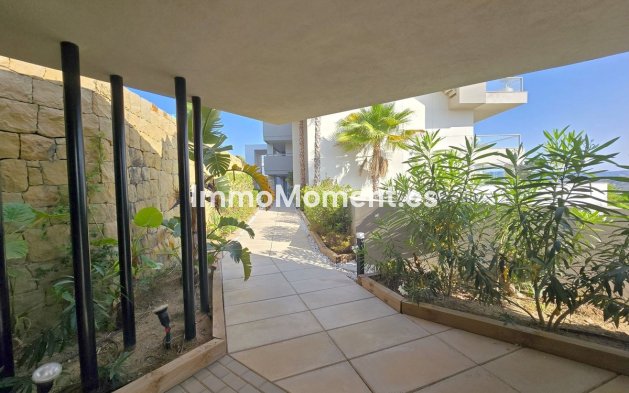 Resale - Apartment - Mijas - La Cala Golf