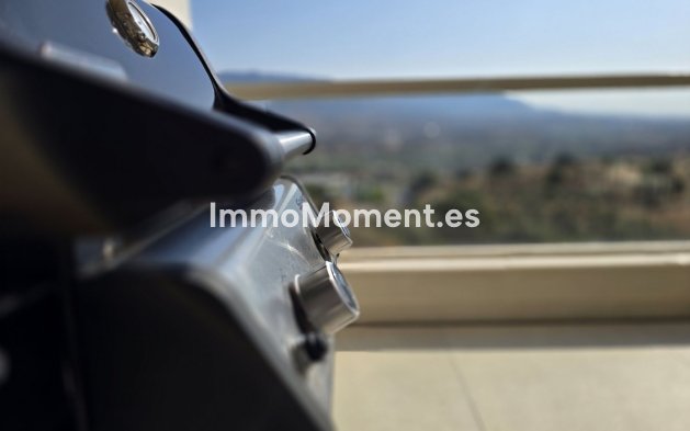Resale - Apartment - Mijas - La Cala Golf