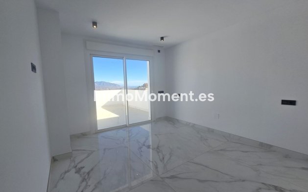Revente - Villa - Marbella - La Mairena