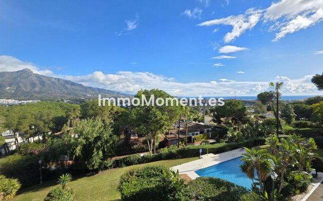 Wiederverkauf - Wohnung - Marbella - Nueva Andalucía