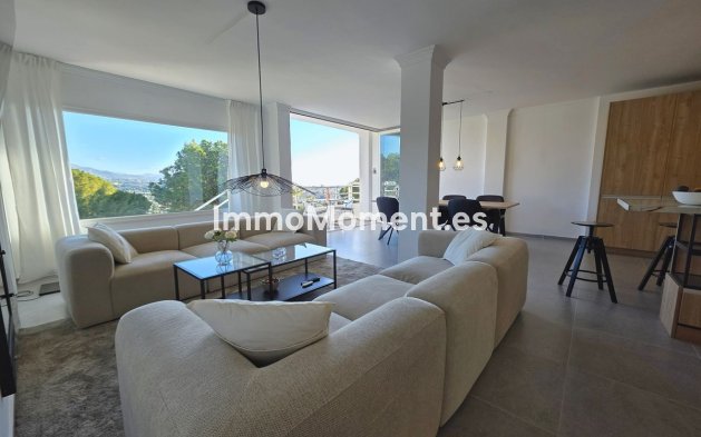 Wiederverkauf - Wohnung - Marbella - Nueva Andalucía