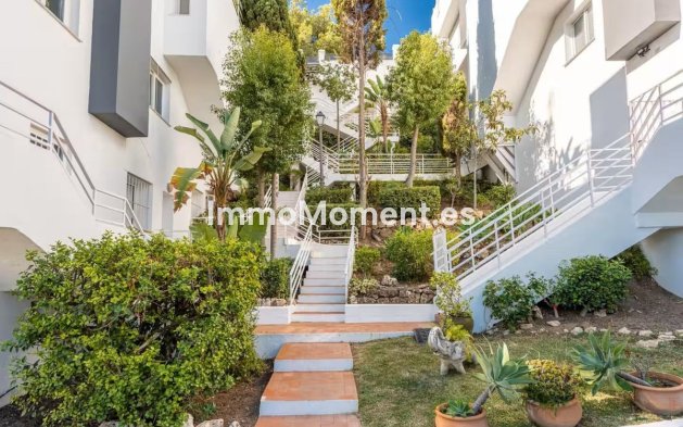 Wiederverkauf - Wohnung - Marbella - Nueva Andalucía