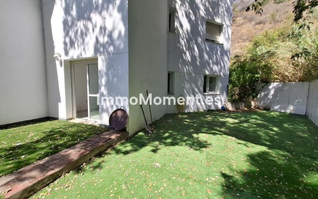 Reventa - Apartamento - Marbella - Río Real