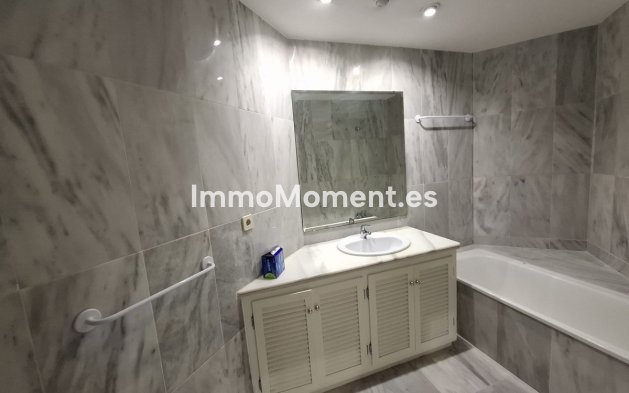 Reventa - Apartamento - Marbella - Río Real