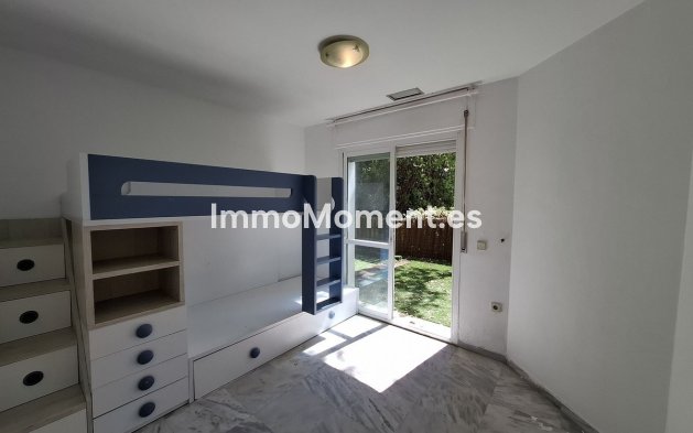 Reventa - Apartamento - Marbella - Río Real
