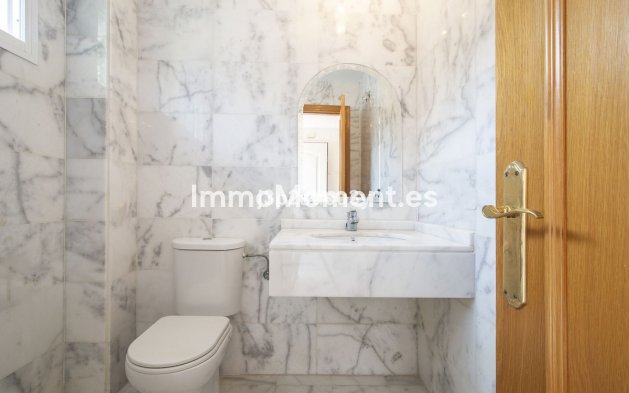 Reventa - Villa - Estepona  - Estepona Centro