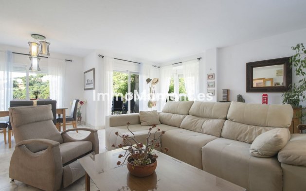 Reventa - Villa - Estepona  - Estepona Centro