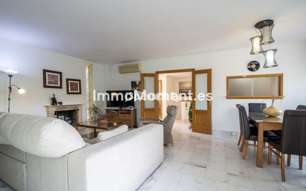 Reventa - Villa - Estepona  - Estepona Centro