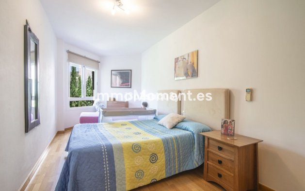 Reventa - Villa - Estepona  - Estepona Centro