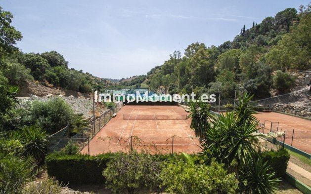 Reventa - Villa - Estepona  - Estepona Centro