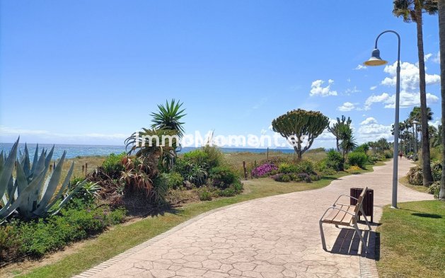 Wiederverkauf - Wohnung - Estepona  - Bel Air