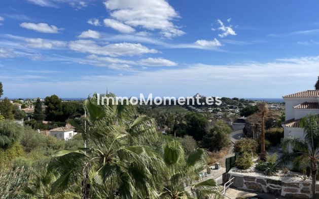Resale - Apartment - El Paraiso - New Golden Mile
