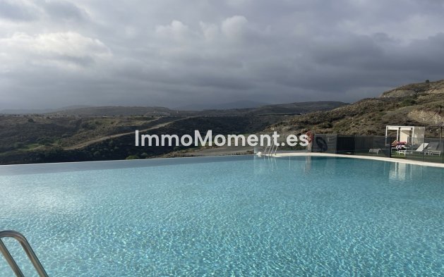 Resale - Apartment - El Paraiso - New Golden Mile