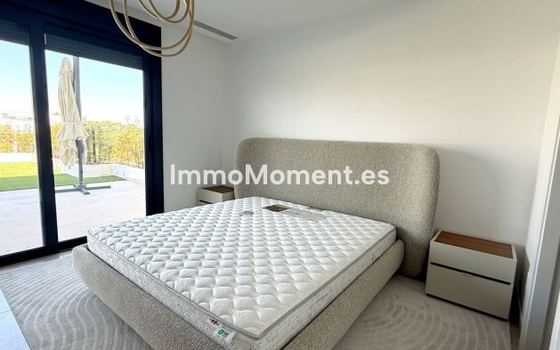 Wiederverkauf - Wohnung - Estepona  - Atalaya