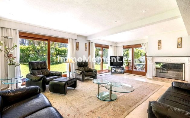 Resale - Villa - Estepona - New Golden Mile