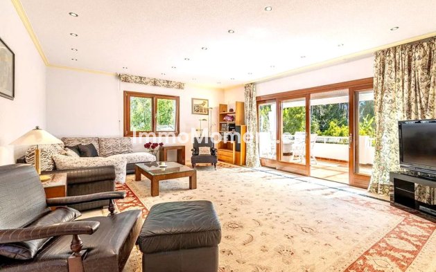 Resale - Villa - Estepona - New Golden Mile