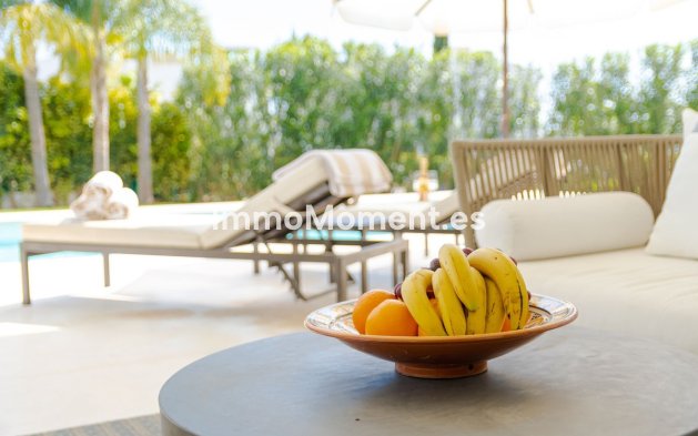 Resale - Villa - Marbella - Nueva Andalucía