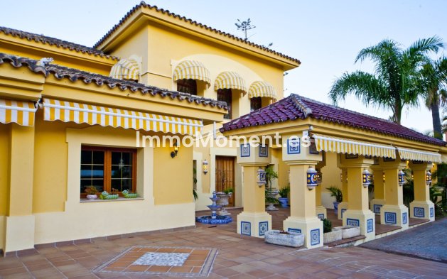 Revente - Villa - Marbella - Puerto Banús