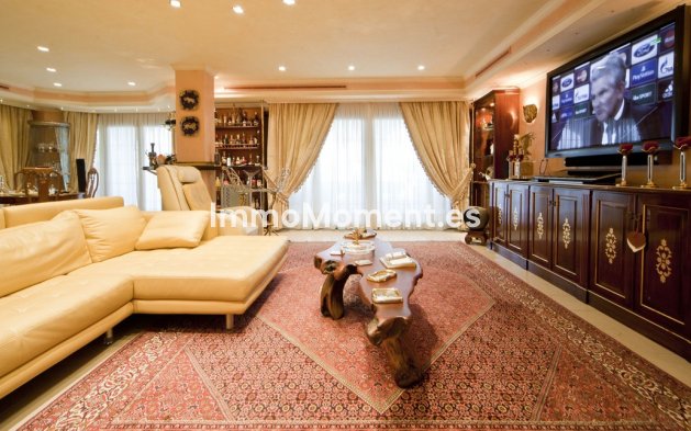 Revente - Villa - Marbella - Puerto Banús