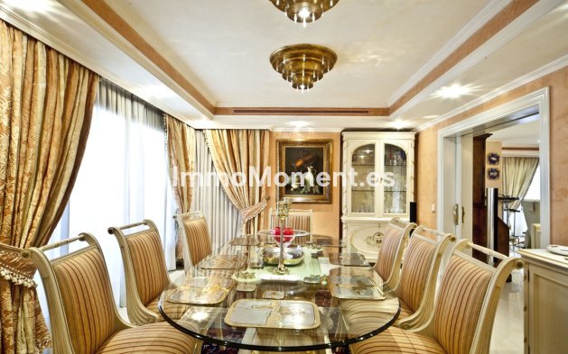 Revente - Villa - Marbella - Puerto Banús