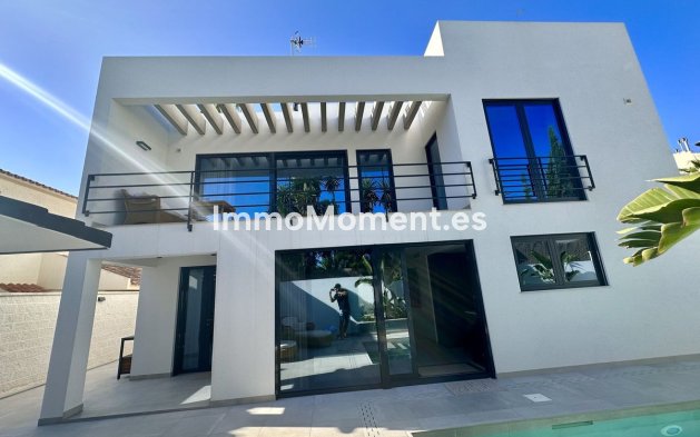 Wiederverkauf - Villa - Marbella - Puerto Banús