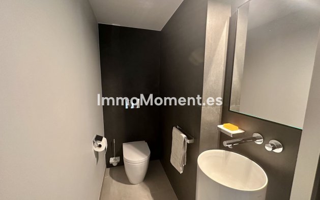 Wiederverkauf - Villa - Marbella - Puerto Banús