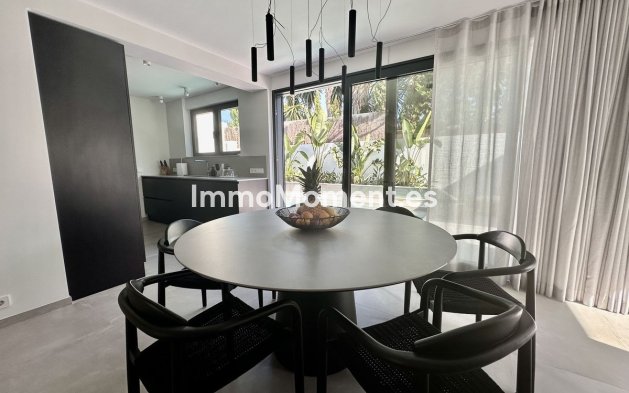 Wiederverkauf - Villa - Marbella - Puerto Banús