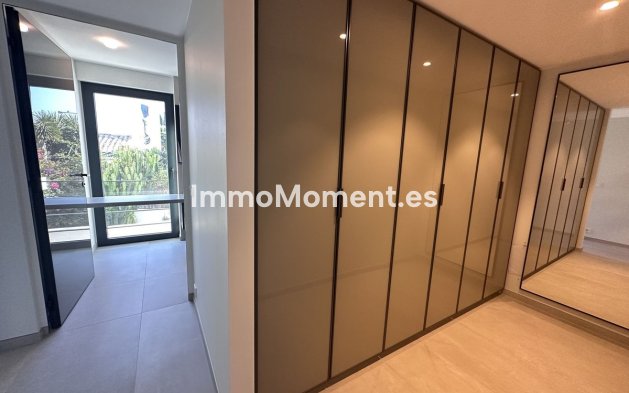 Wiederverkauf - Villa - Marbella - Puerto Banús