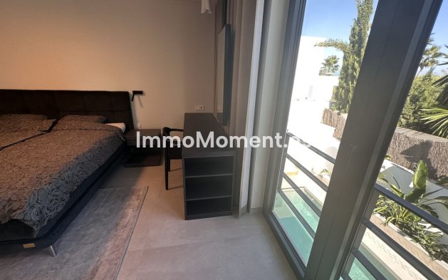 Wiederverkauf - Villa - Marbella - Puerto Banús