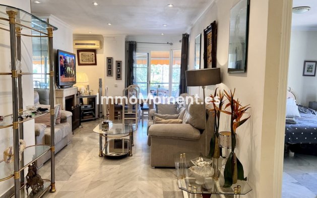 Wiederverkauf - Wohnung - Marbella - Nueva Andalucía