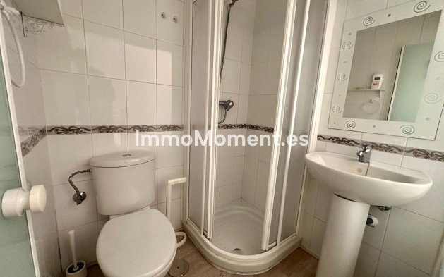 Resale - Apartment - Marbella - Puerto Banús