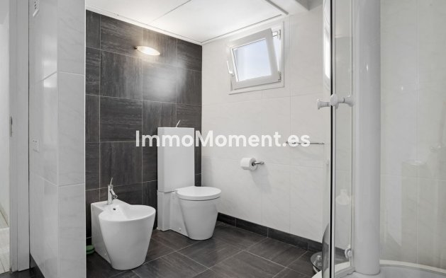 Wiederverkauf - Wohnung - Marbella - Puerto Banús