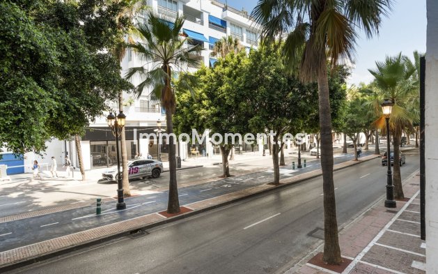 Wiederverkauf - Wohnung - Marbella - Puerto Banús