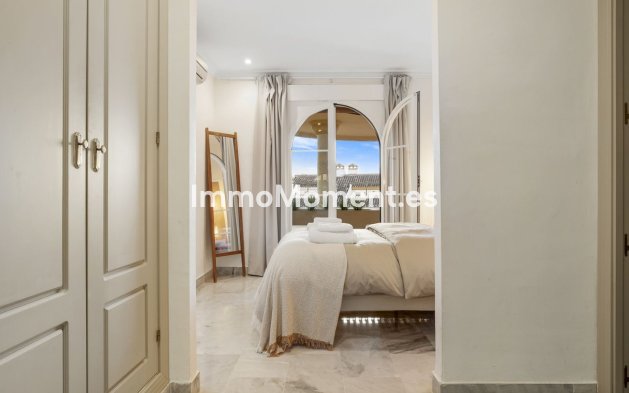 Revente - Appartement - Marbella - Nueva Andalucía