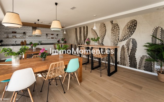 Wiederverkauf - Wohnung - Estepona  - Estepona Centro