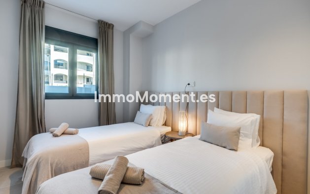 Revente - Appartement - Estepona  - Estepona Centro