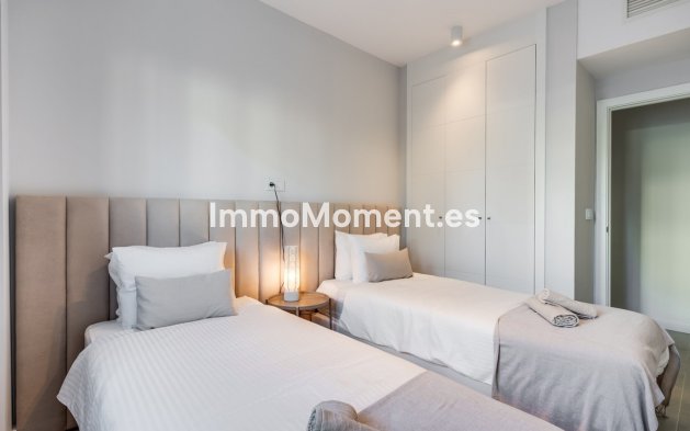 Revente - Appartement - Estepona  - Estepona Centro