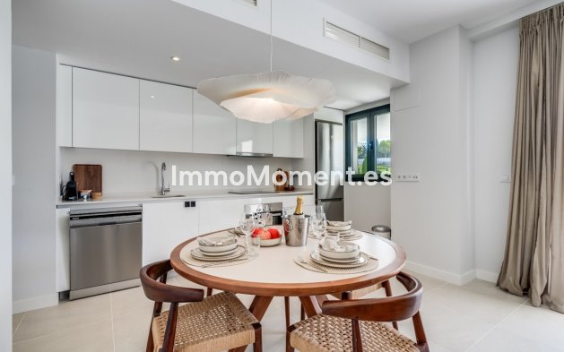 Revente - Appartement - Estepona  - Estepona Centro