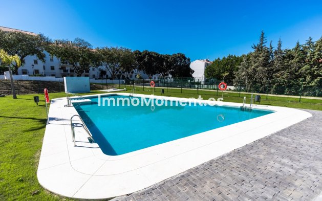 Revente - Appartement - Estepona  - Estepona Centro