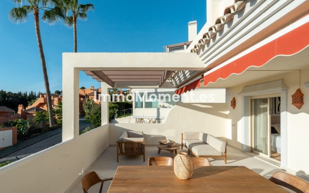Wiederverkauf - Wohnung - Marbella - Nueva Andalucía