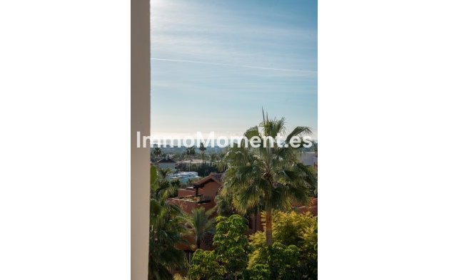 Wiederverkauf - Wohnung - Marbella - Nueva Andalucía