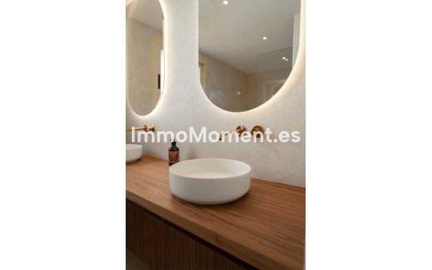 Wiederverkauf - Wohnung - Marbella - Nueva Andalucía