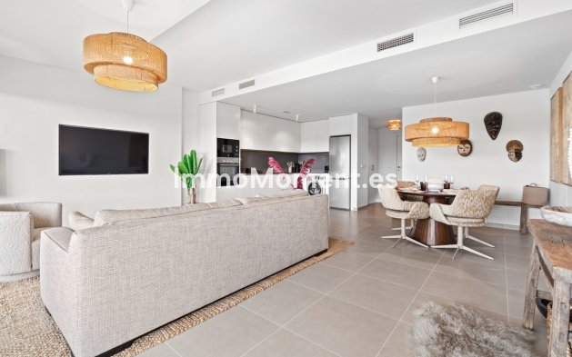 Wiederverkauf - Wohnung - Estepona  - Estepona Centro