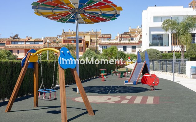 Wiederverkauf - Wohnung - Estepona  - Estepona Centro