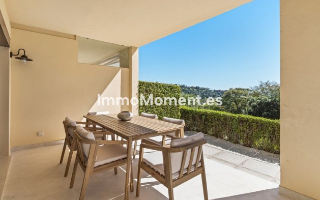 Resale - Apartment - Benahavís - Los Arqueros