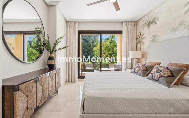 Resale - Apartment - Benahavís - Los Arqueros